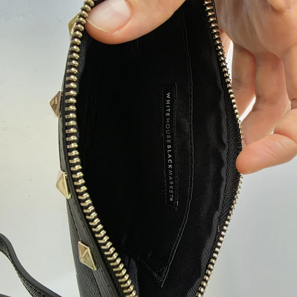 White House Black Market Black Vegan Leather Wristlet Sunflowers Flowers NWOT - Picture 4 of 6